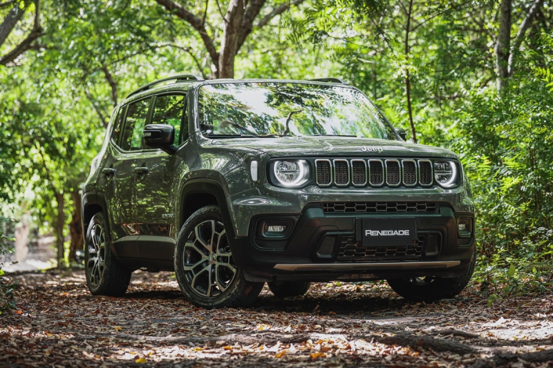 Jeep готовит «зелёный» кроссовер Renegade и ещё несколько новинок