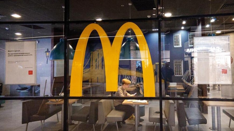 Bloomberg узнало о намерении McDonald’s уйти из Казахстана